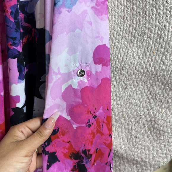 Alfani floral blouse - Picture 8 of 9